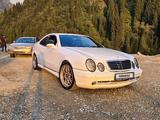 Mercedes-Benz CLK 55 AMG 2001 годаүшін6 349 349 тг. в Алматы