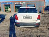 Chevrolet Tracker 2015 года за 4 550 000 тг. в Семей – фото 5