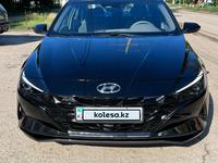 Hyundai Elantra 2022 года за 10 900 000 тг. в Актобе