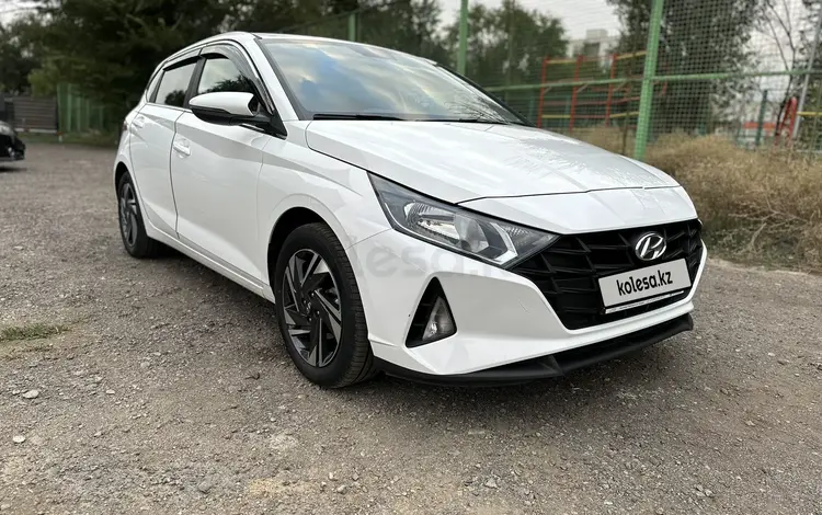 Hyundai i20 2023 года за 8 400 000 тг. в Алматы