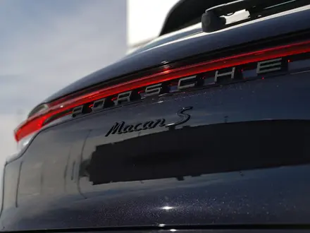 Porsche Macan S 2025 года за 74 703 120 тг. в Астана – фото 32