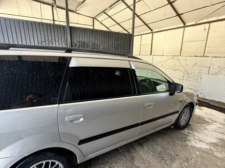 Mitsubishi Chariot 1999 года за 2 300 000 тг. в Алматы – фото 30