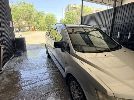 Mitsubishi Chariot 1999 года за 2 300 000 тг. в Алматы – фото 34