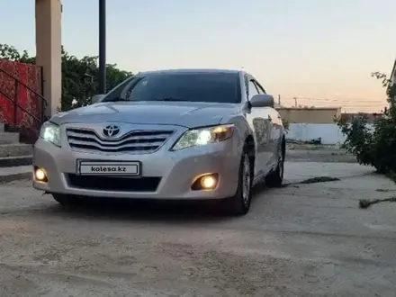 Toyota Camry 2011 года за 7 300 000 тг. в Актау – фото 2