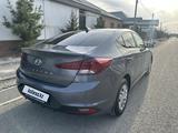 Hyundai Elantra 2019 года за 7 900 000 тг. в Шымкент – фото 4