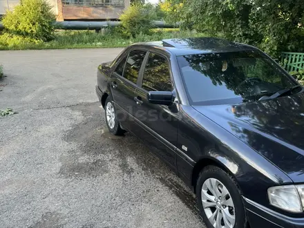 Mercedes-Benz C 230 1996 года за 2 400 000 тг. в Щучинск – фото 3