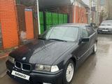 BMW 320 1995 года за 3 300 000 тг. в Алматы – фото 2