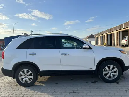 Kia Sorento 2010 года за 7 000 000 тг. в Актау – фото 4
