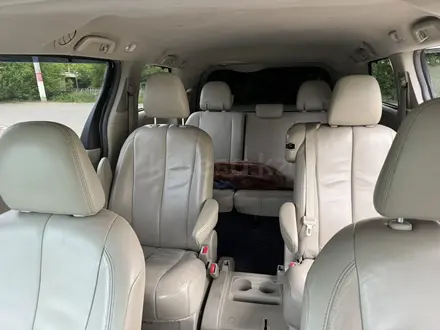 Toyota Sienna 2013 года за 8 400 000 тг. в Уральск – фото 11