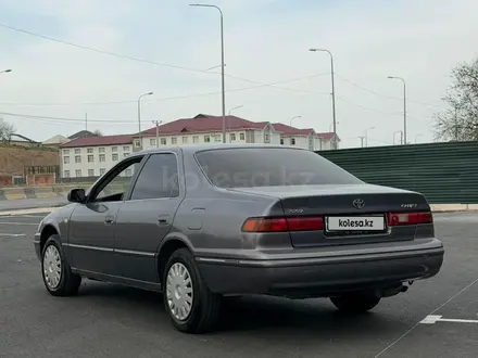 Toyota Camry 1996 года за 2 850 000 тг. в Шымкент – фото 9
