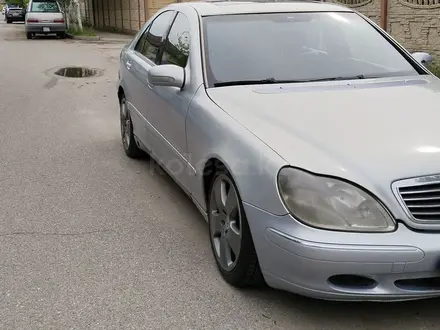 Mercedes-Benz S 320 2001 года за 2 500 000 тг. в Алматы – фото 13