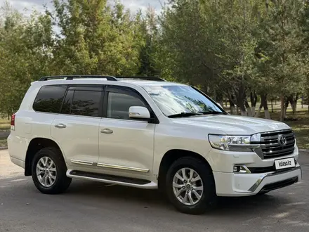 Toyota Land Cruiser 2016 года за 28 000 000 тг. в Астана – фото 4