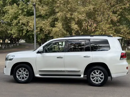 Toyota Land Cruiser 2016 года за 28 000 000 тг. в Астана – фото 11