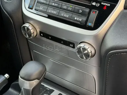 Toyota Land Cruiser 2016 года за 28 000 000 тг. в Астана – фото 20