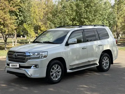Toyota Land Cruiser 2016 года за 28 000 000 тг. в Астана