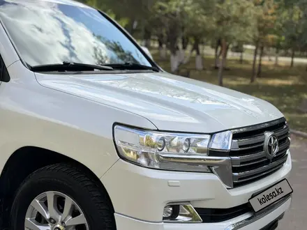 Toyota Land Cruiser 2016 года за 28 000 000 тг. в Астана – фото 5