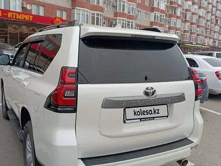 Toyota Land Cruiser Prado 2018 года за 20 500 000 тг. в Атырау – фото 2