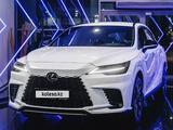 Lexus RX 500h F Sport Performance+ 2023 годаүшін50 290 000 тг. в Астана – фото 5