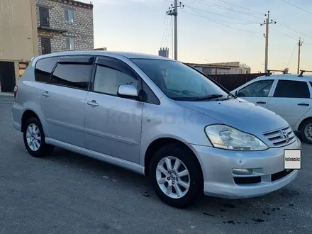 Toyota Ipsum 2004 года за 4 200 000 тг. в Атырау – фото 2