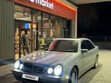 Mercedes-Benz E 320 2001 года за 4 444 444 тг. в Актау