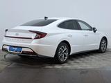 Hyundai Sonata 2020 годаүшін9 800 000 тг. в Астана – фото 5