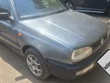 Volkswagen Golf 1994 годаүшін990 000 тг. в Караганда