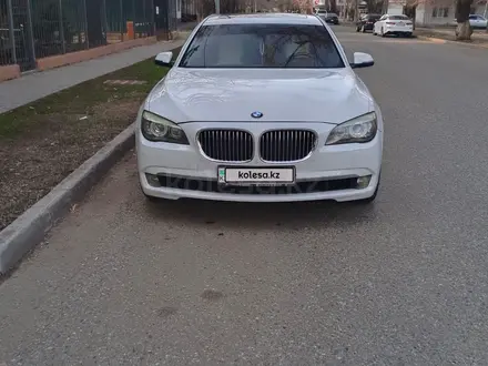 BMW 740 2008 года за 9 000 000 тг. в Талдыкорган – фото 3