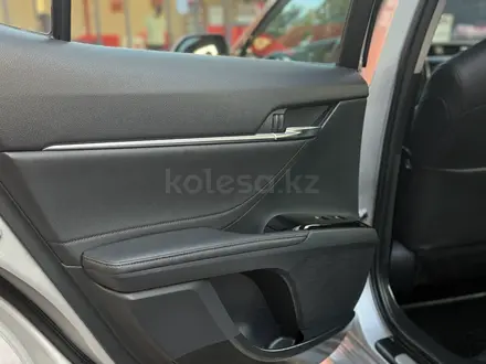 Toyota Camry 2018 года за 14 000 000 тг. в Тараз – фото 8