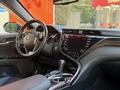 Toyota Camry 2018 годаүшін14 000 000 тг. в Тараз – фото 9