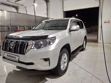 Toyota Land Cruiser Prado 2019 года за 21 500 000 тг. в Актобе