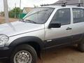 Chevrolet Niva 2012 года за 1 800 000 тг. в Уральск – фото 2