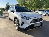 Toyota RAV4 2020 годаүшін22 000 000 тг. в Шымкент – фото 2