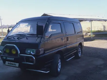 Mitsubishi Delica 1991 года за 1 150 000 тг. в Сарыагаш – фото 2