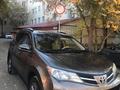 Toyota RAV4 2015 года за 9 799 000 тг. в Актобе