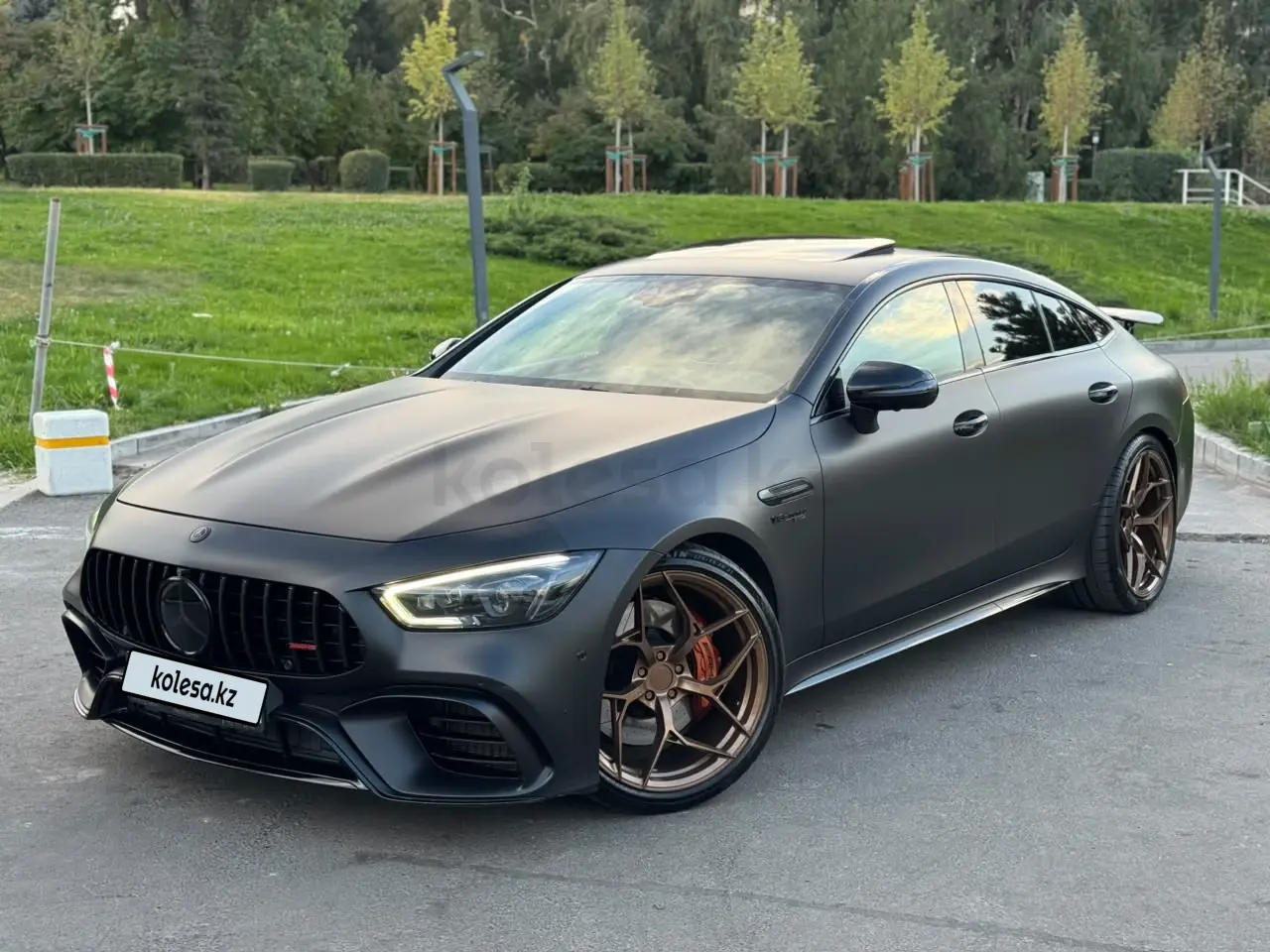 Мерседес AMG GT, 2019