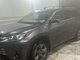 Toyota Highlander 2016 годаүшін13 400 000 тг. в Атырау – фото 4