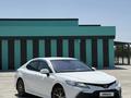 Toyota Camry 2021 года за 14 300 000 тг. в Шымкент – фото 2
