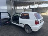 Volkswagen Golf 1994 года за 600 000 тг. в Алматы – фото 2