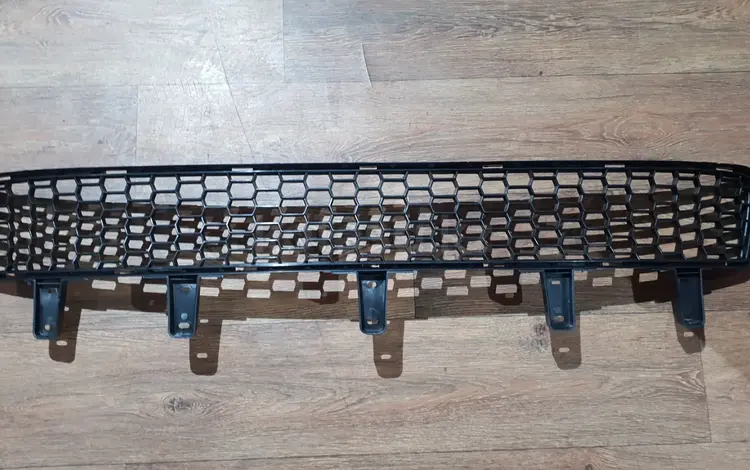 Решетка бампера за 8 000 тг. в Алматы