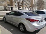 Hyundai Elantra 2014 года за 6 500 000 тг. в Атырау – фото 2