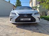 Lexus ES 250 2023 годаүшін24 000 000 тг. в Атырау – фото 4