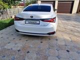 Lexus ES 250 2023 годаүшін24 000 000 тг. в Атырау – фото 5