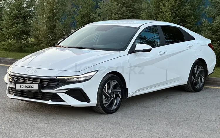 Hyundai Elantra 2023 года за 9 300 000 тг. в Караганда