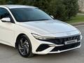 Hyundai Elantra 2023 года за 9 300 000 тг. в Караганда – фото 5