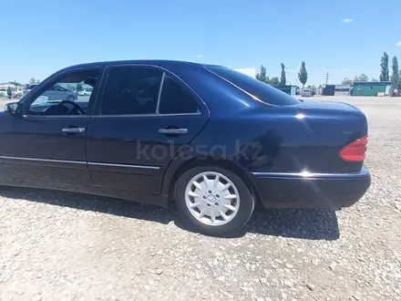Mercedes-Benz E 280 1997 года за 2 900 000 тг. в Кызылорда – фото 19