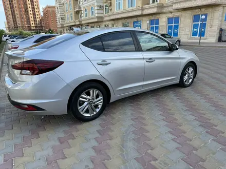 Hyundai Elantra 2019 года за 8 500 000 тг. в Актау – фото 17