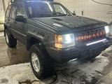 Jeep Grand Cherokee 1998 года за 4 500 000 тг. в Астана – фото 2