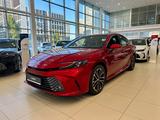 Toyota Camry Luxe 2025 года за 24 690 000 тг. в Астана