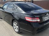 Toyota Camry 2011 годаfor5 400 000 тг. в Атырау – фото 4