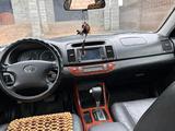 Toyota Camry 2003 года за 5 500 000 тг. в Шардара – фото 5